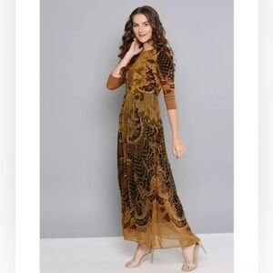 Label Ritu Kumar Gold Full Sleeves Long Fairy Dress M